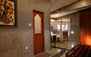 Family Room, 1 Bedroom