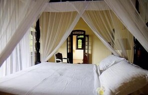 家庭客房, 2 間臥室, 相連客房, 花園景觀 | 高級寢具、遮光布/窗簾、免費搖籃/嬰兒床、折疊床/加床