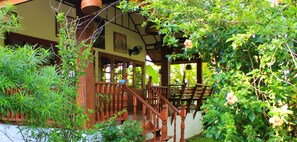 Deluxe Family House | Näkymä puutarhaan