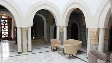 Sala de estar en el lobby