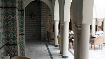 Sala de estar en el lobby