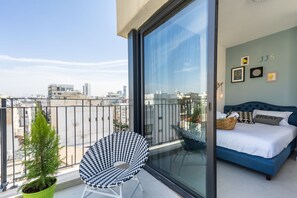 Three Bedroom Penthouse with Sea View - Mr. Promenade - By TLV2GO (Tel Aviv)
