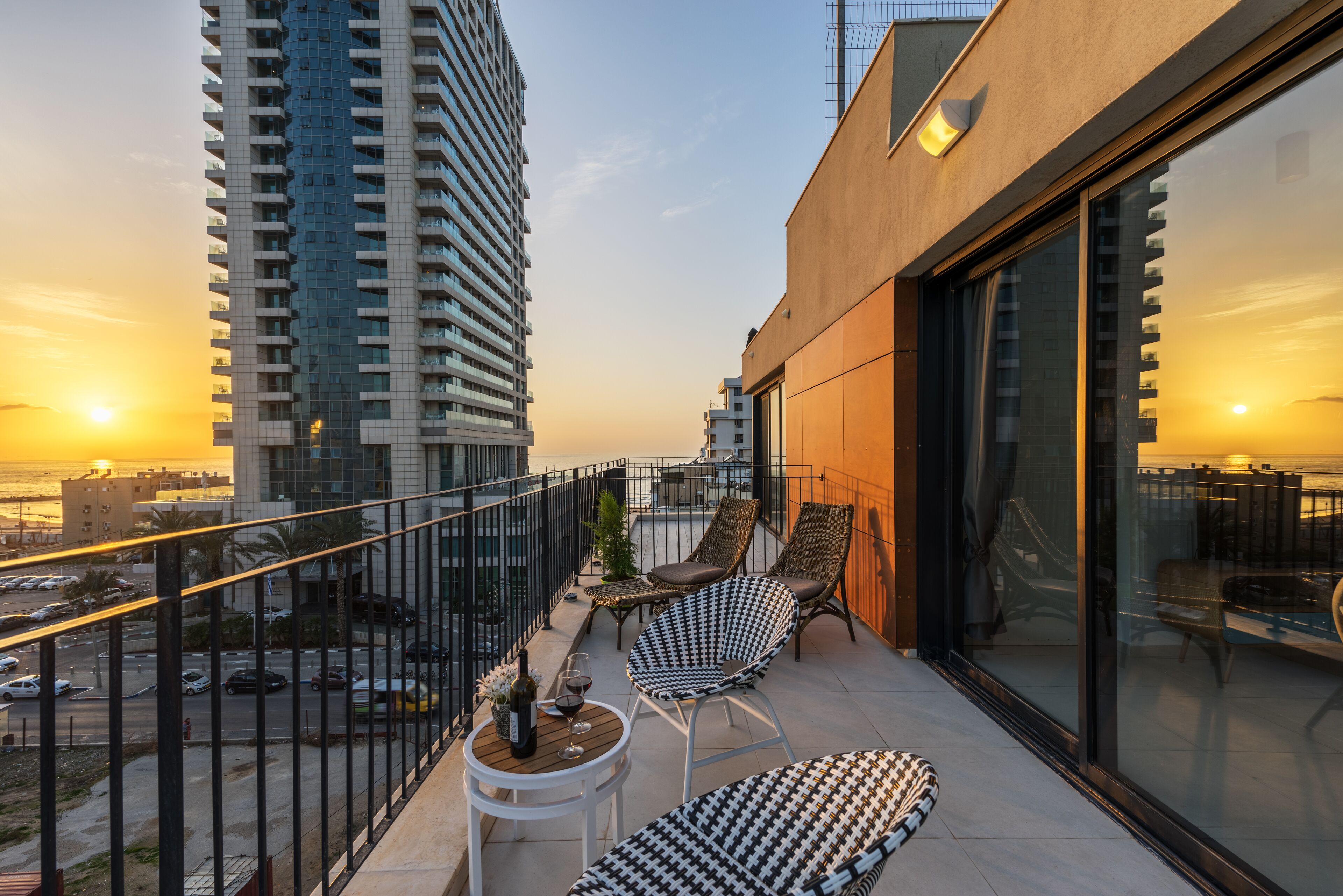 Three Bedroom Penthouse with Sea View | View from room