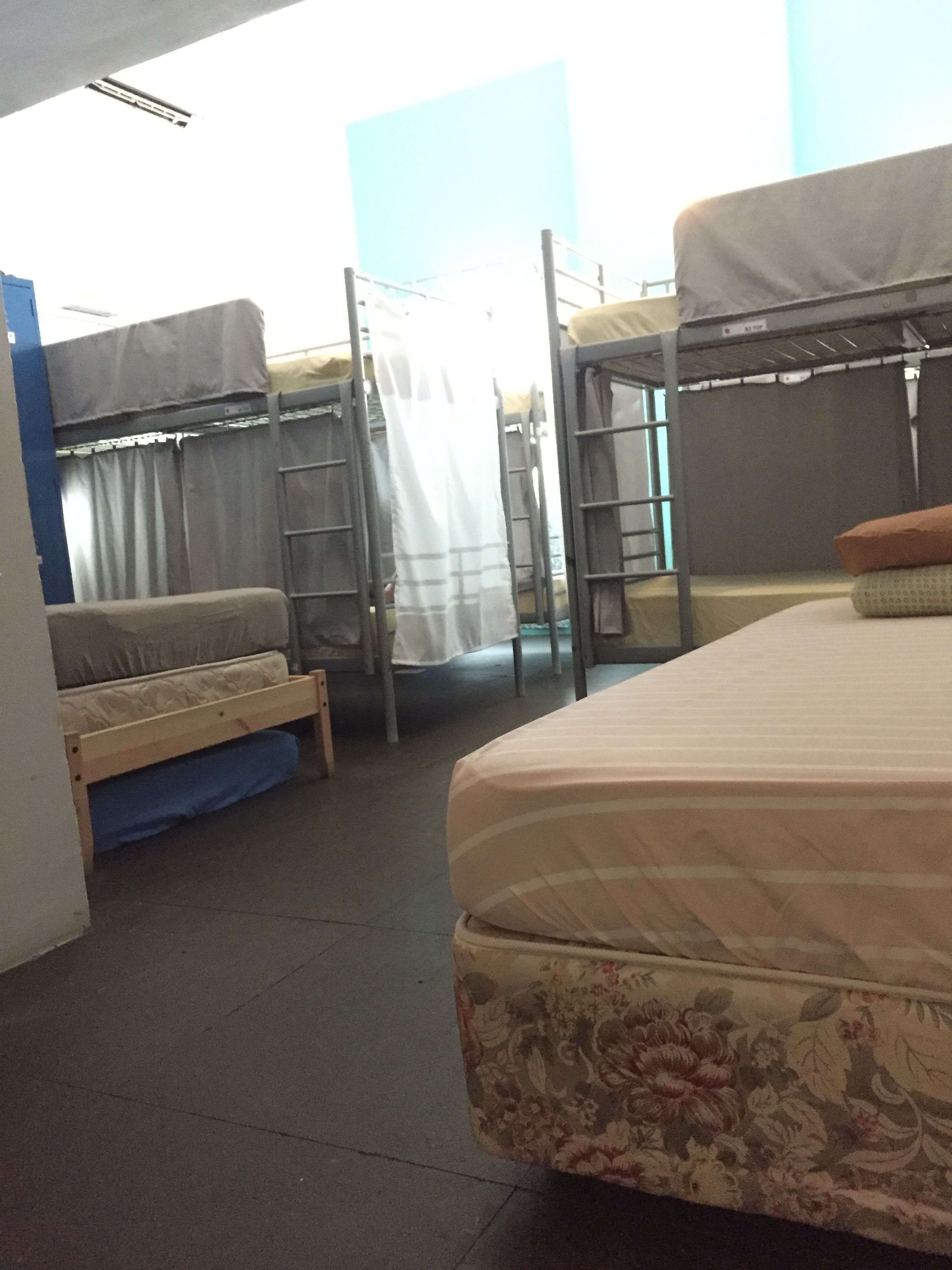 Single Bed in 13-Bed Mixed Dorm | 免費無線上網