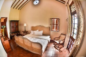 Luxury Suite, 1 King Bed, Hill View | Desk, iron/ironing board, free cots/infant beds, rollaway beds - Sagala Bungalow (Bandarawela)