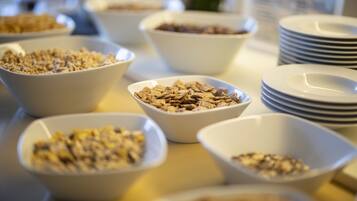 Daily buffet breakfast for a fee