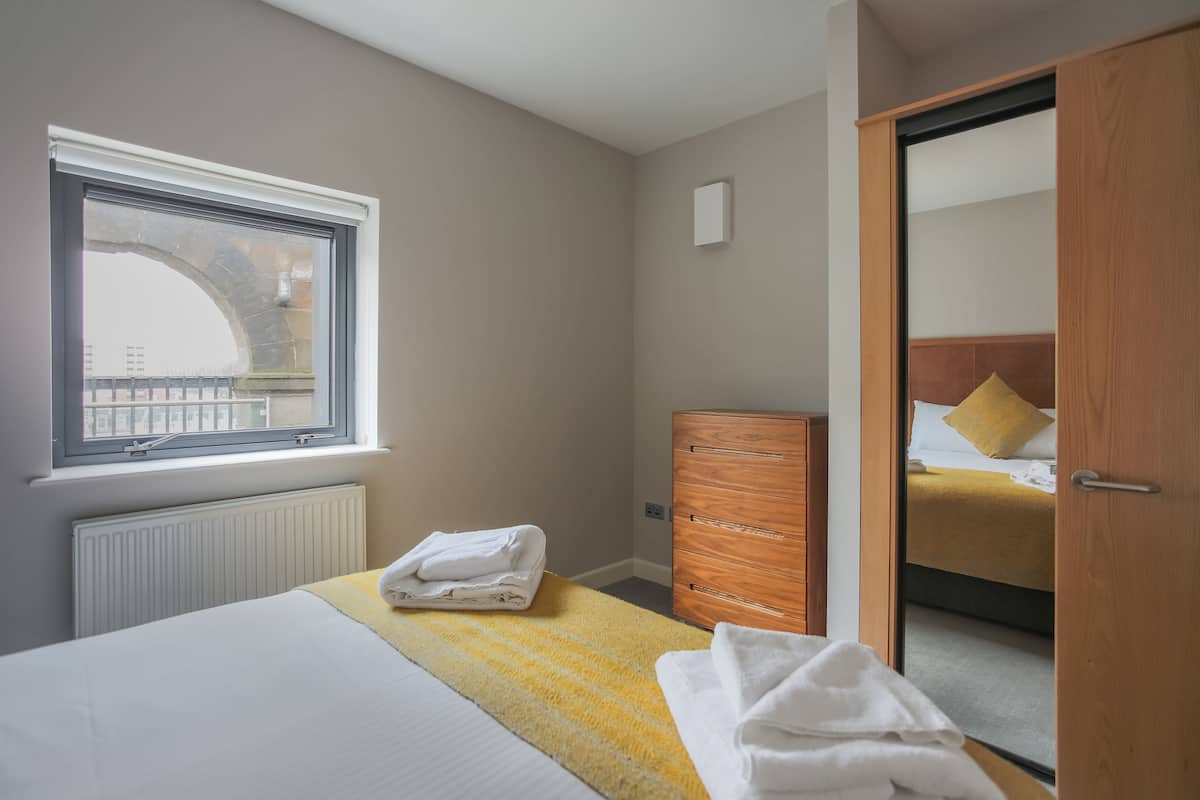 2 Bedroom Suite - Penthouse | 1 bedroom, in-room safe, soundproofing, iron/ironing board