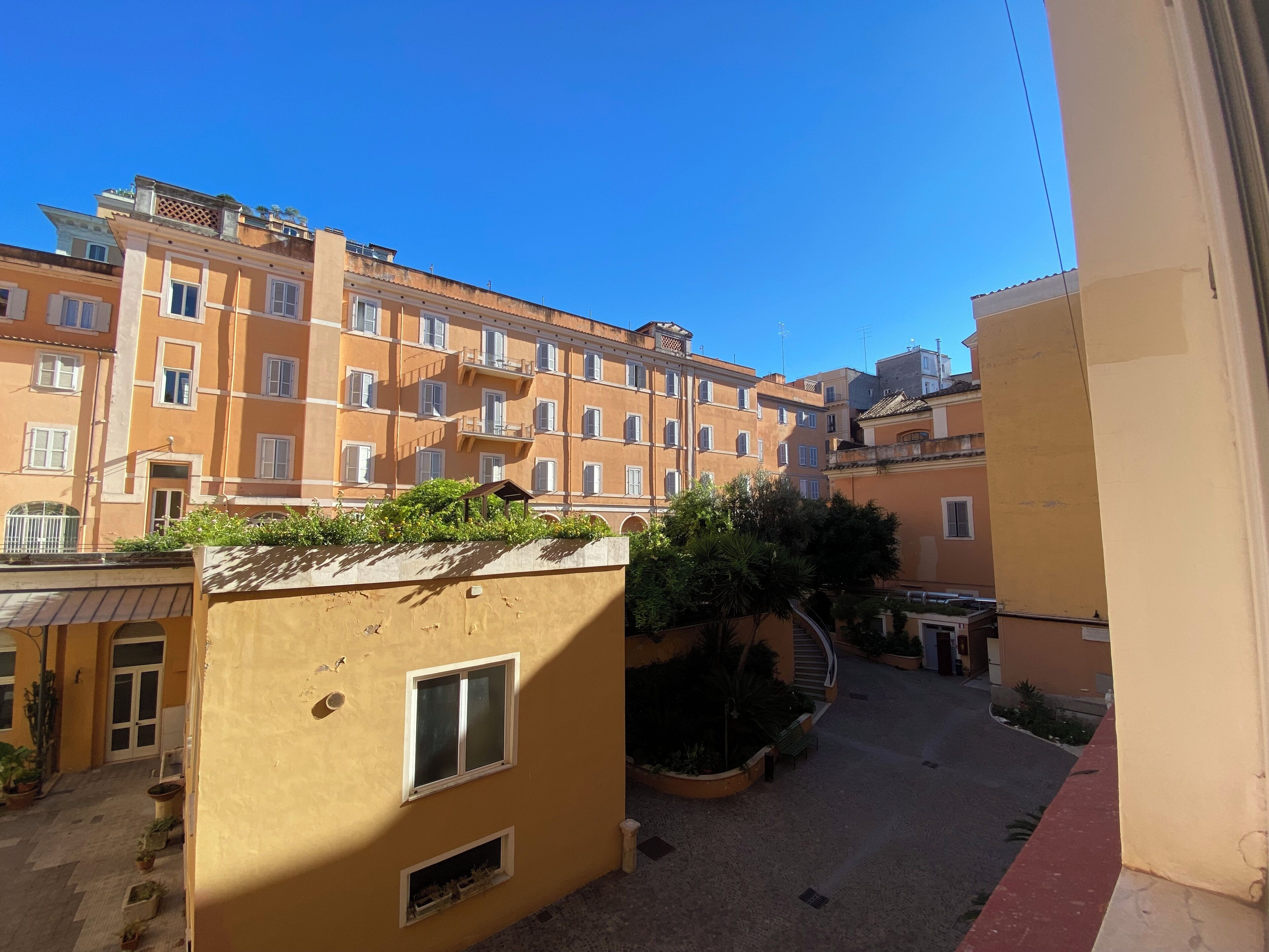 Photo - Basilica Hotel