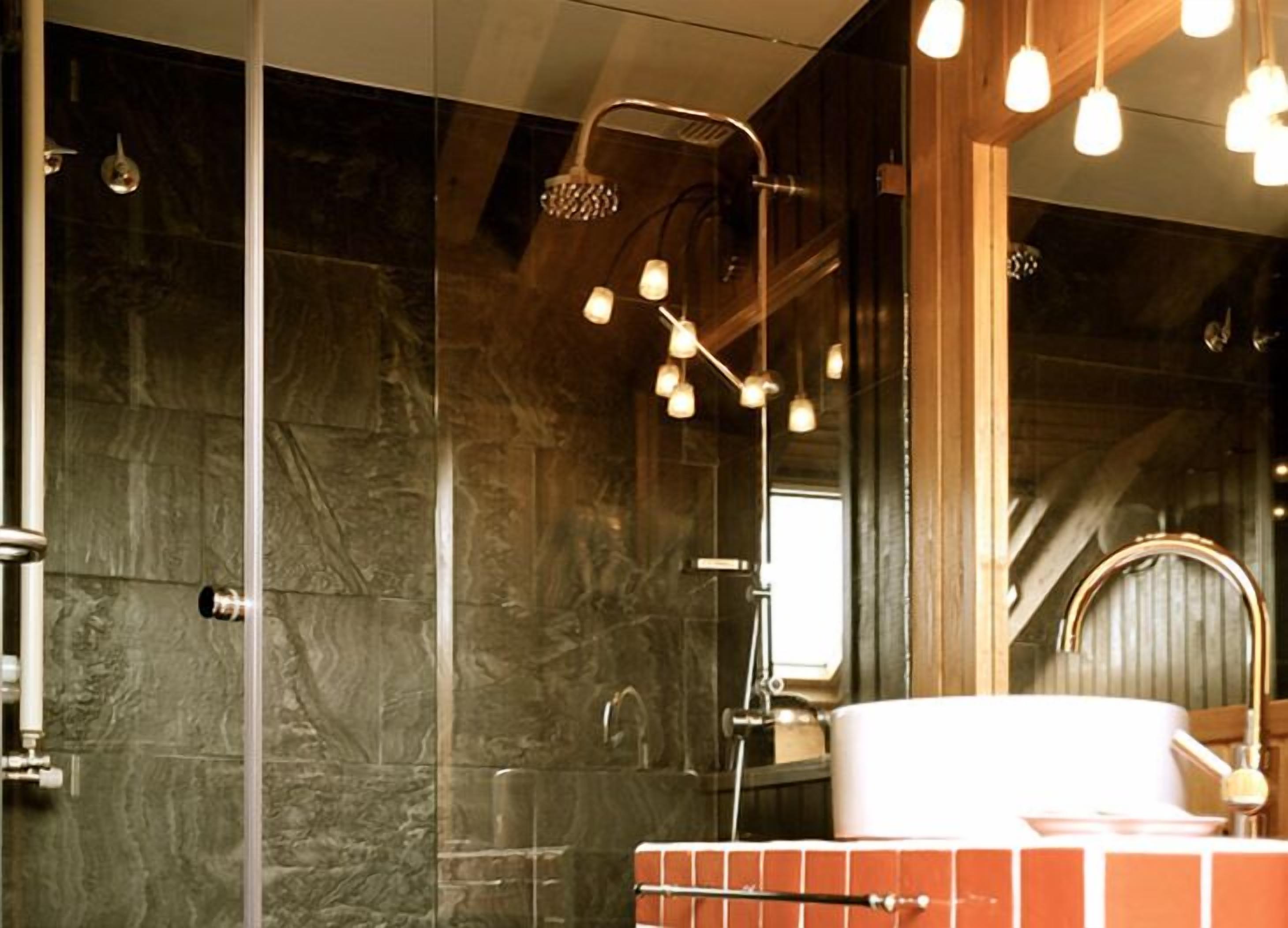 double or twin room | bathroom | deep-soaking bathtub, free toiletries, hair dryer, bidet