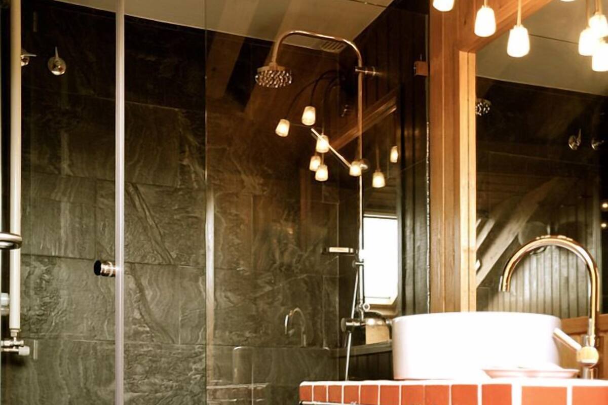 double or twin room | bathroom | deep-soaking bathtub, free toiletries, hair dryer, bidet