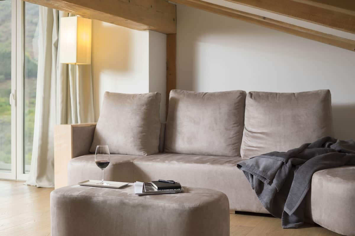 Suite | Lakens van Egyptisch katoen, luxe beddengoed, een kluis op de kamer