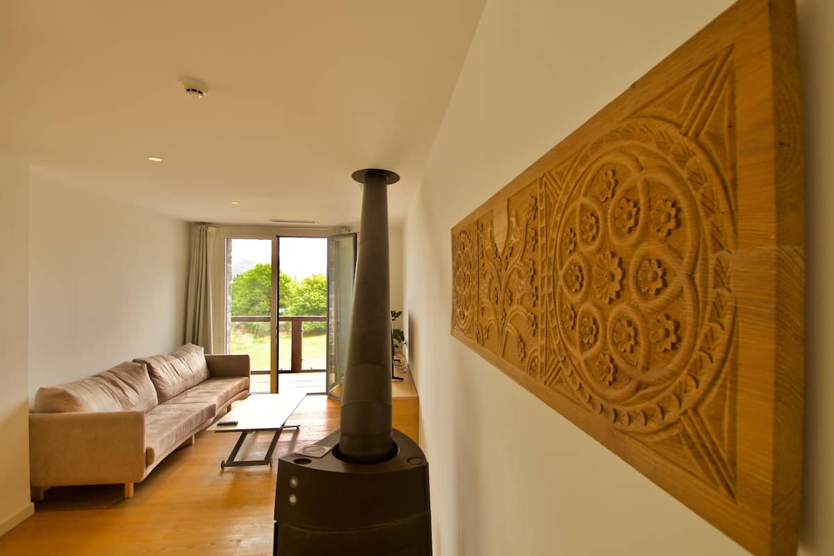 Lakens van Egyptisch katoen, luxe beddengoed, een kluis op de kamer
