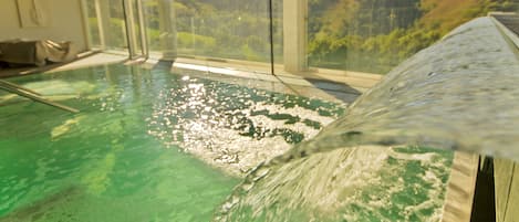Sauna, soins du corps, soins du visage, service de massage
