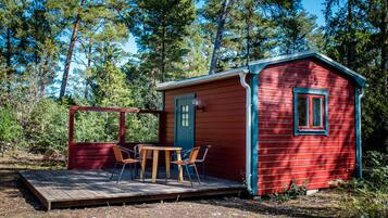 Cabin, Multiple Beds, Shared Bathroom (14 m2) | 2 bedrooms