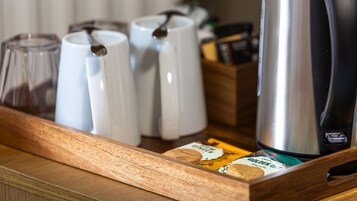 Double Room, Ensuite | Food and drink