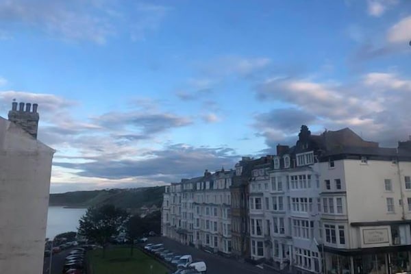 Luxury Apartment, Ensuite, Sea View (Apartment 3 - 8 Berth ) | View from property
