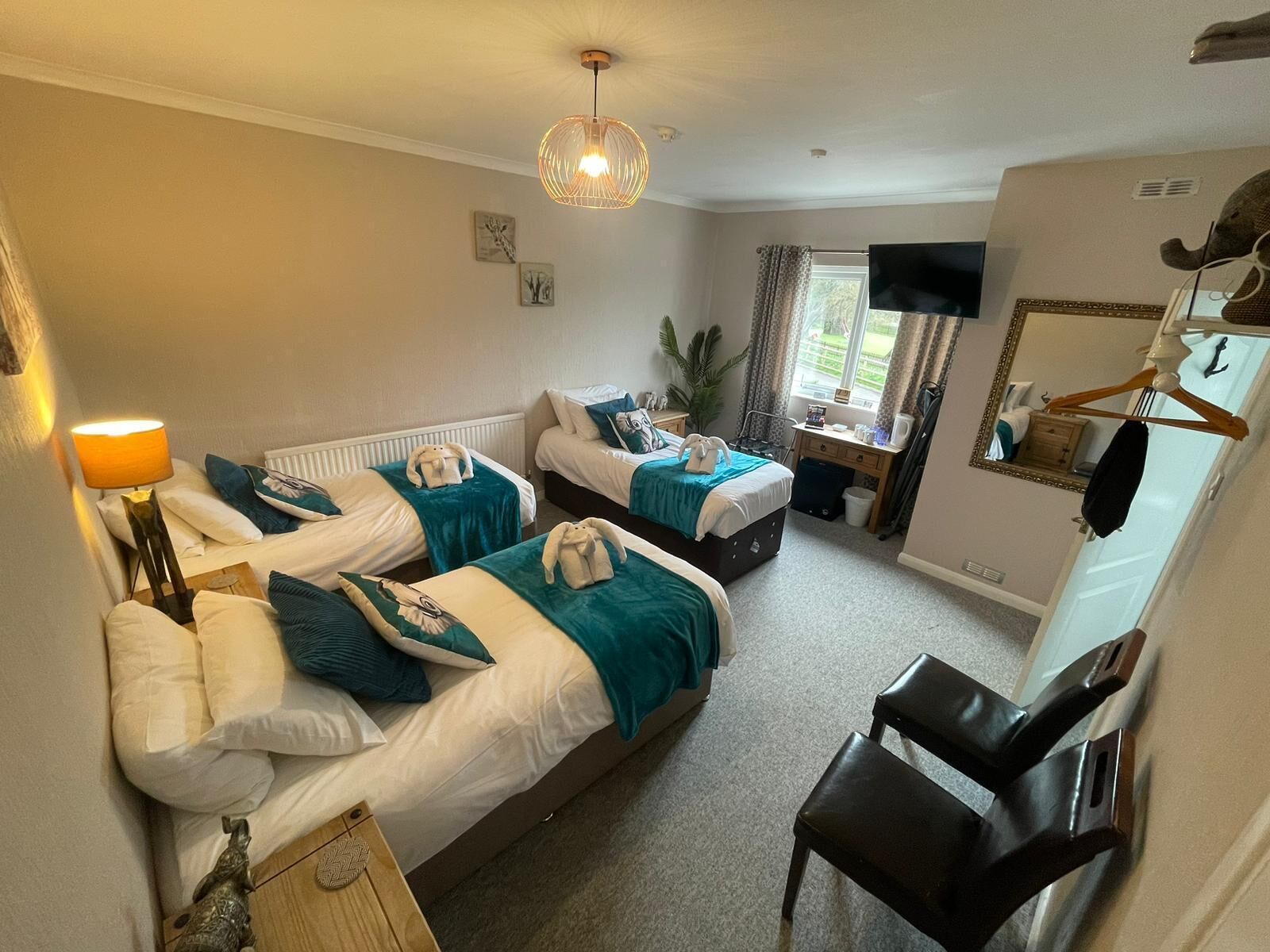 Triple Room, Ensuite | Egyptian cotton sheets, premium bedding, memory-foam beds