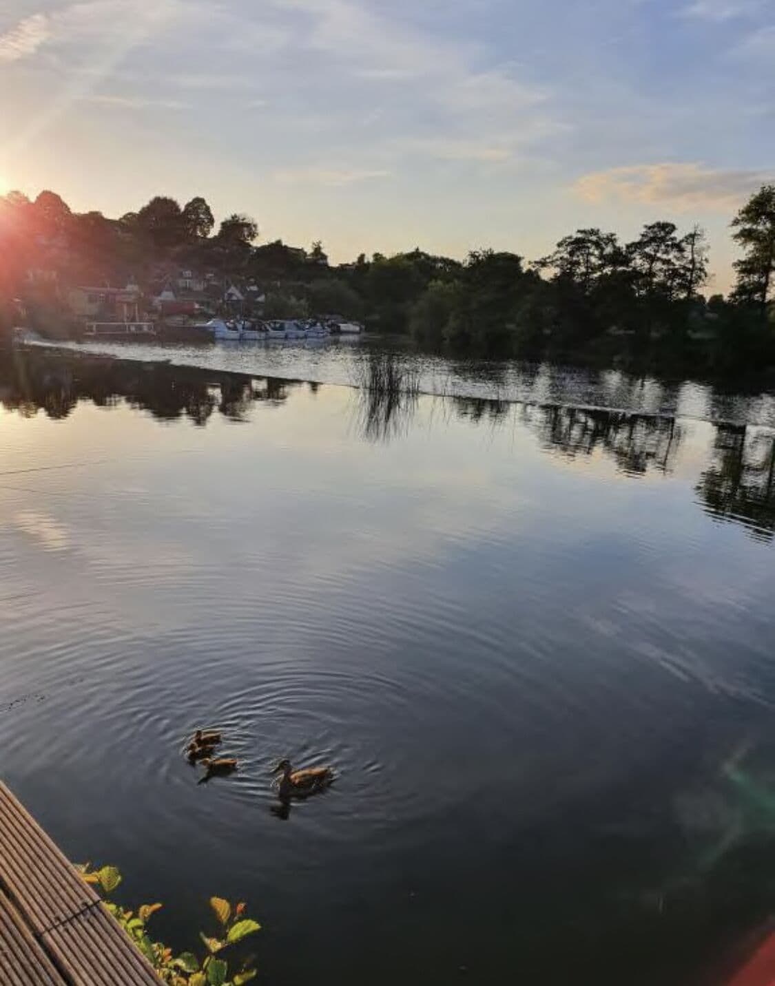 Photo - The Riverside inn