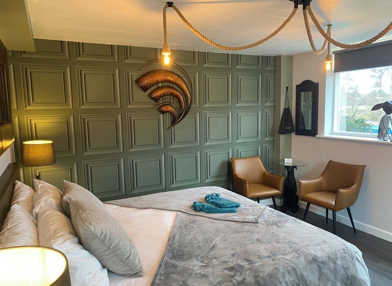 Photo - The Riverside inn