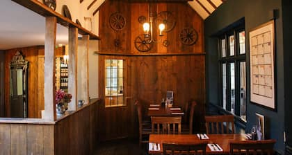 The White Hart