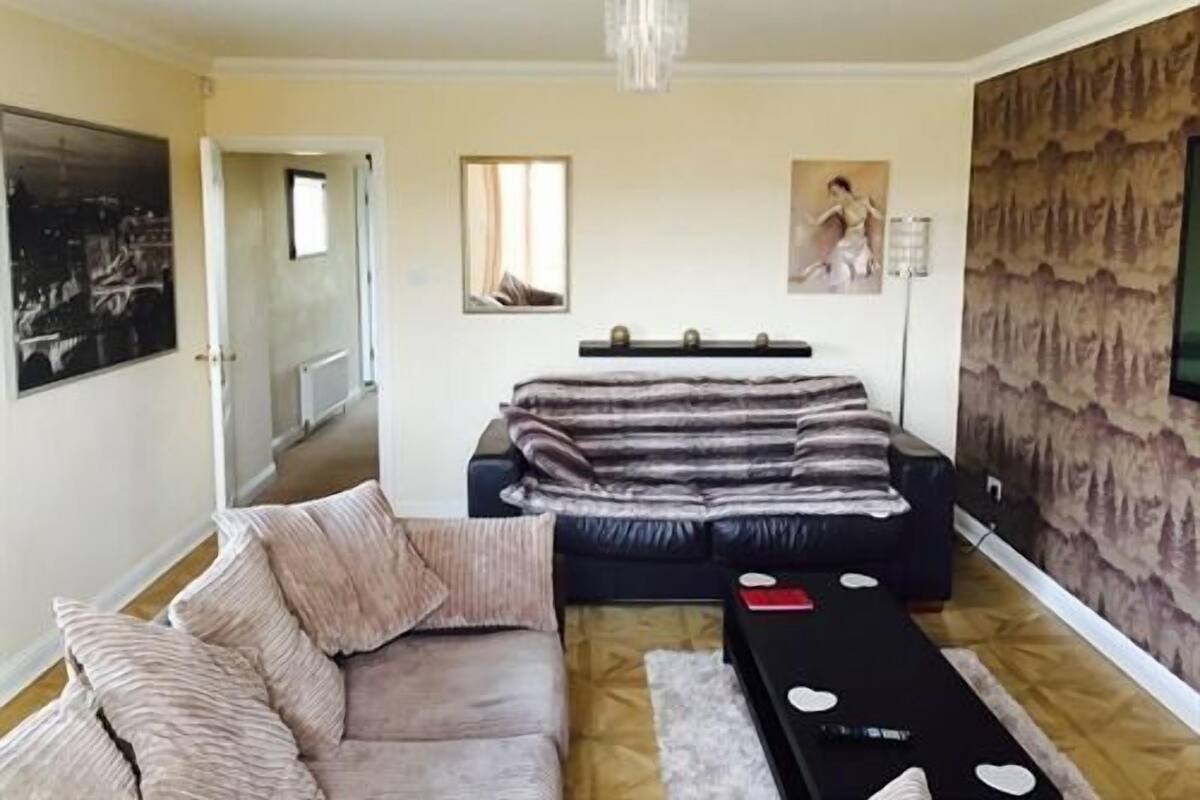 Casa de campo de lujo, baño privado, vista a la montaña | Área de sala de estar