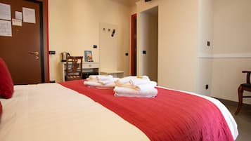 Double or Twin Room | In-room safe, desk, rollaway beds, free WiFi