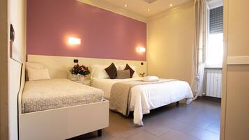 Standard Triple Room | In-room safe, desk, rollaway beds, free WiFi