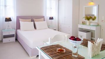 In-room safe, desk, iron/ironing board, rollaway beds