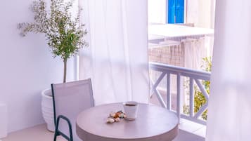 Suite, patio (Outdoor) | Pemandangan dari kamar