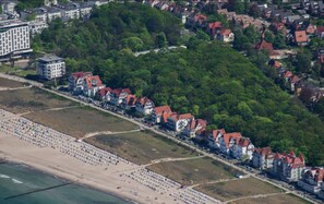På stranden