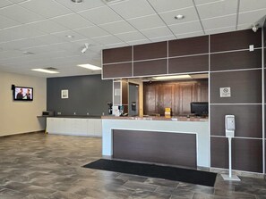 Lobby - Rodeway Inn (Sudbury)