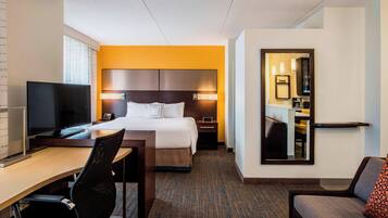 Studio, 1 trÚs grand lit et 1 canapé-lit | Coffres-forts dans les chambres, bureau