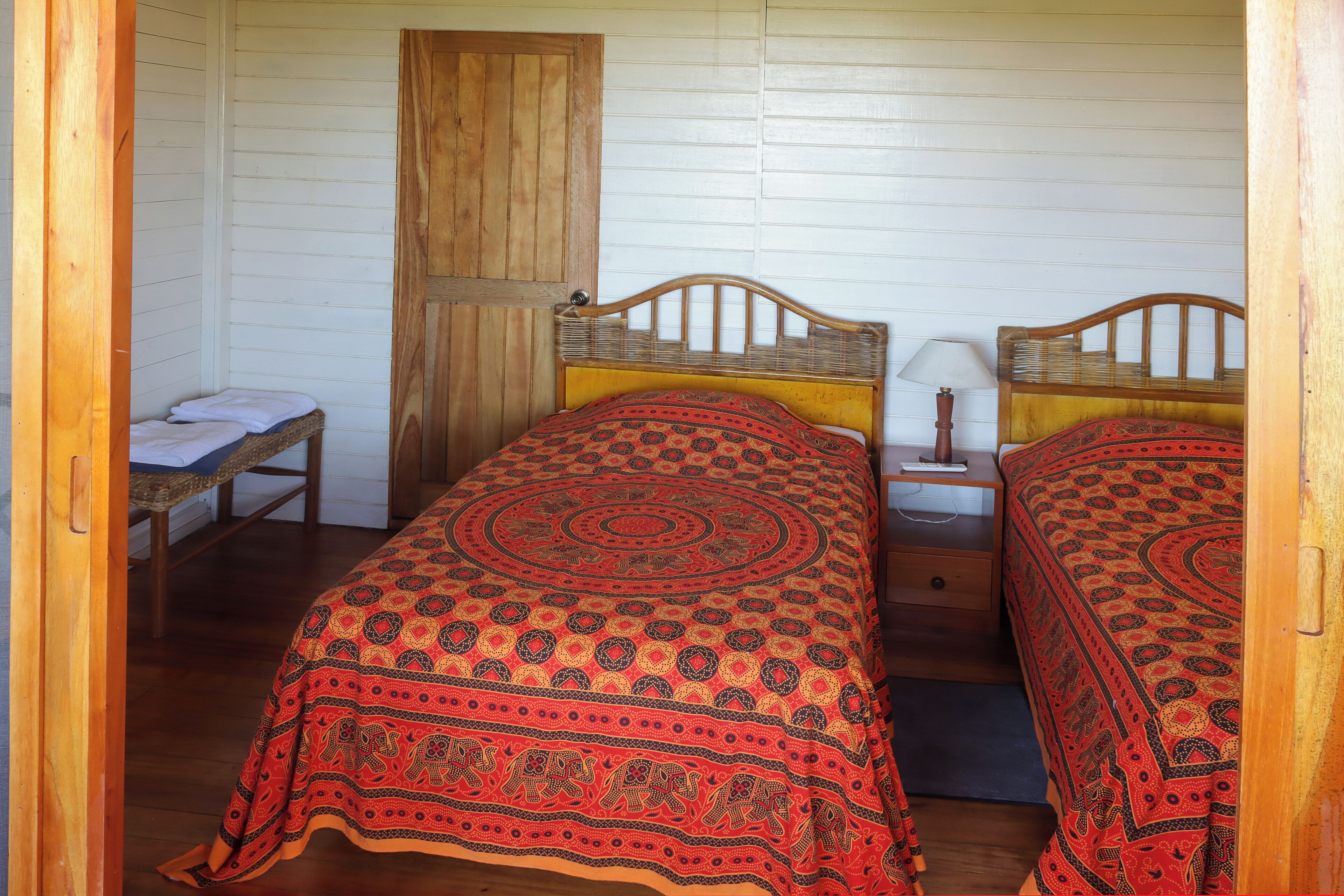 ห้องบิสซิเนส, ระเบียง, วิวทะเล | 1 ห้องนอน, ตู้นิรภัยในห้องพัก, โต๊ะทำงาน, เตียงเสริม/เปล