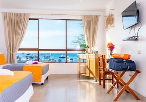 Double Room, Oceanfront - La Zayapa Hotel (Puerto Baquerizo Moreno)