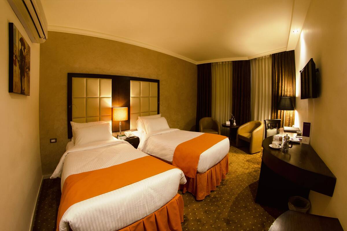Standard Twin Room | Egyptian cotton sheets, premium bedding, pillowtop beds, minibar