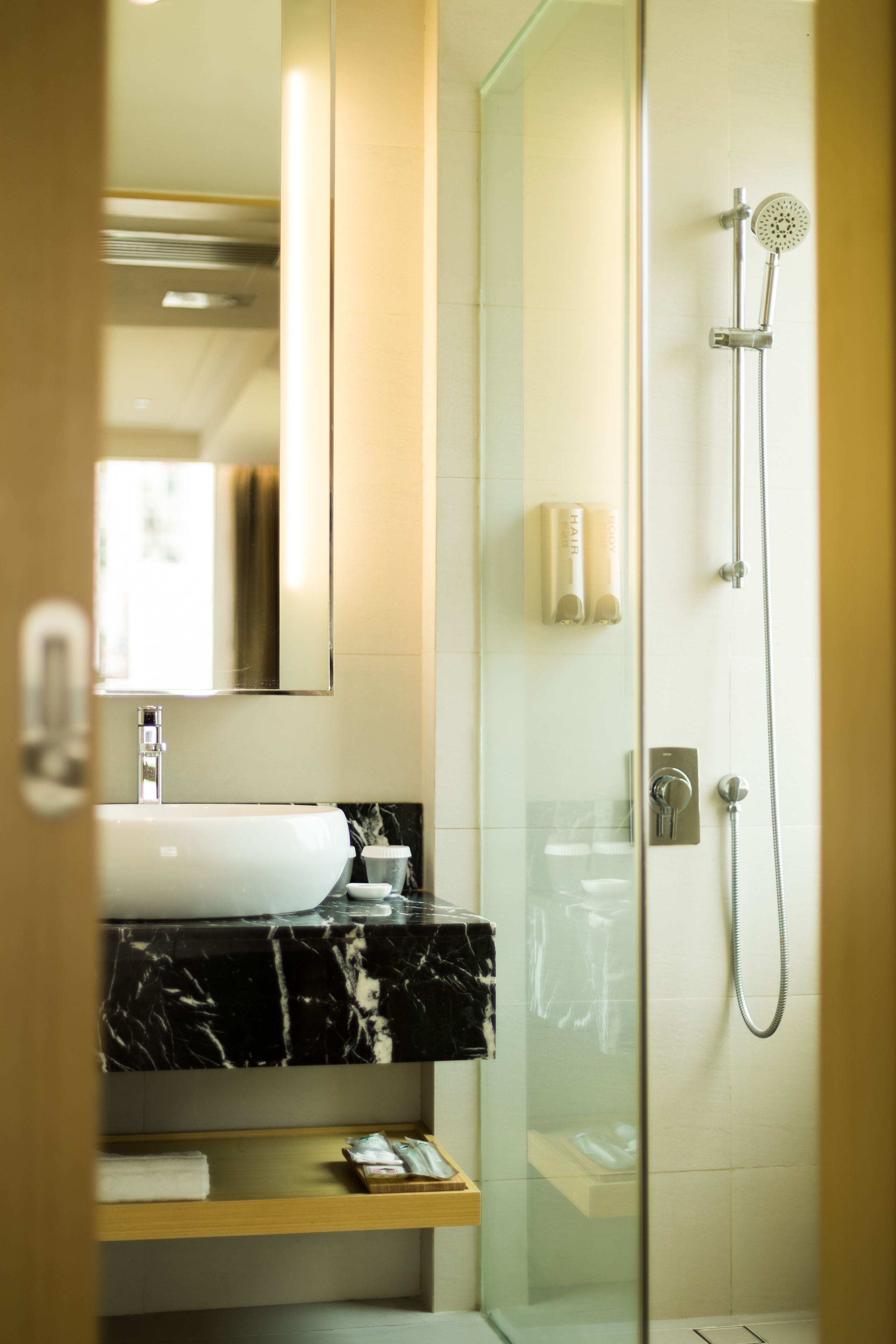 shower, free toiletries, hair dryer, slippers