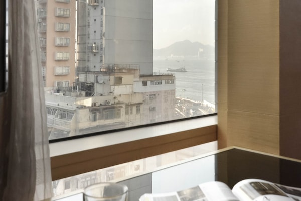 Deluxe Room, Sea View | Cadar kapas Mesir, peralatan tempat tidur premium, bar mini