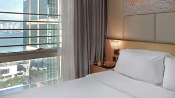 Egyptian cotton sheets, premium bedding, minibar, in-room safe