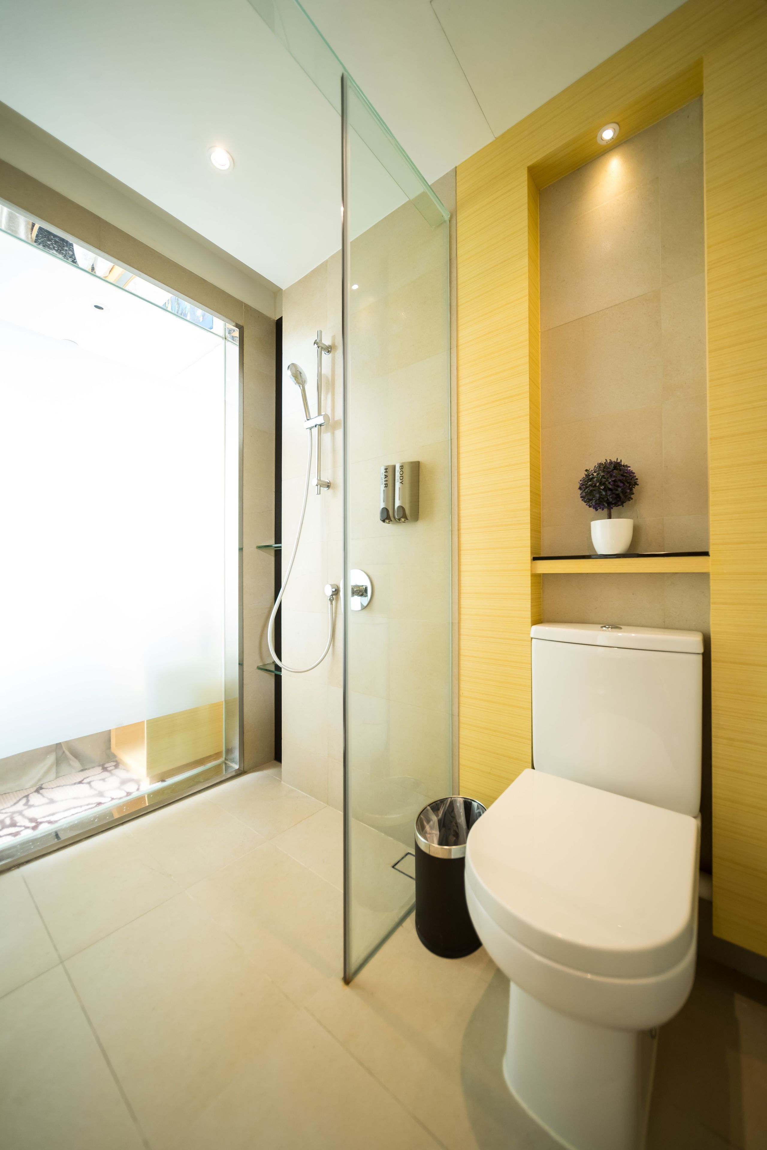 1 bedroom, egyptian cotton sheets, premium bedding, minibar