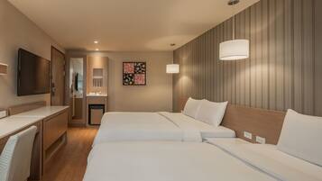 Ropa de cama de alta calidad, escritorio y sistema de insonorización