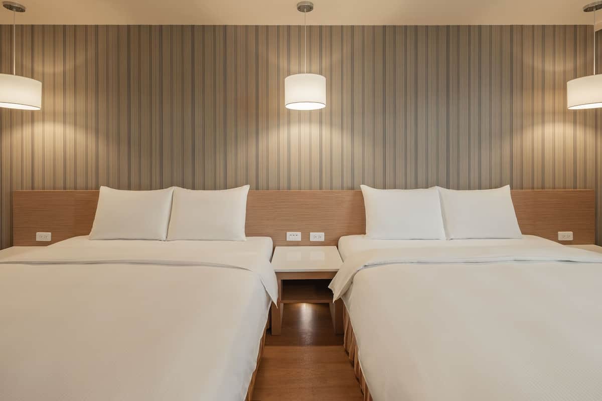 comfort quadruple room | 1 bedroom, premium bedding, desk, soundproofing