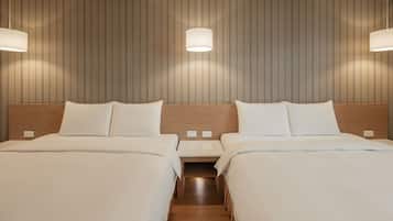 Premium bedding, desk, soundproofing, free cots/infant beds