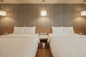 Comfort Quadruple Room | Premium bedding, desk, soundproofing, free cribs/infant beds
