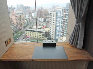 Quarto executivo | Business Center no quarto