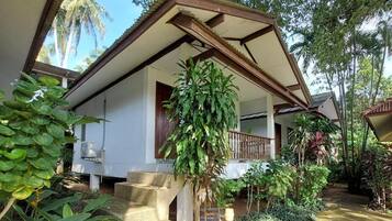 Traditional Double Room | Free WiFi, bed sheets