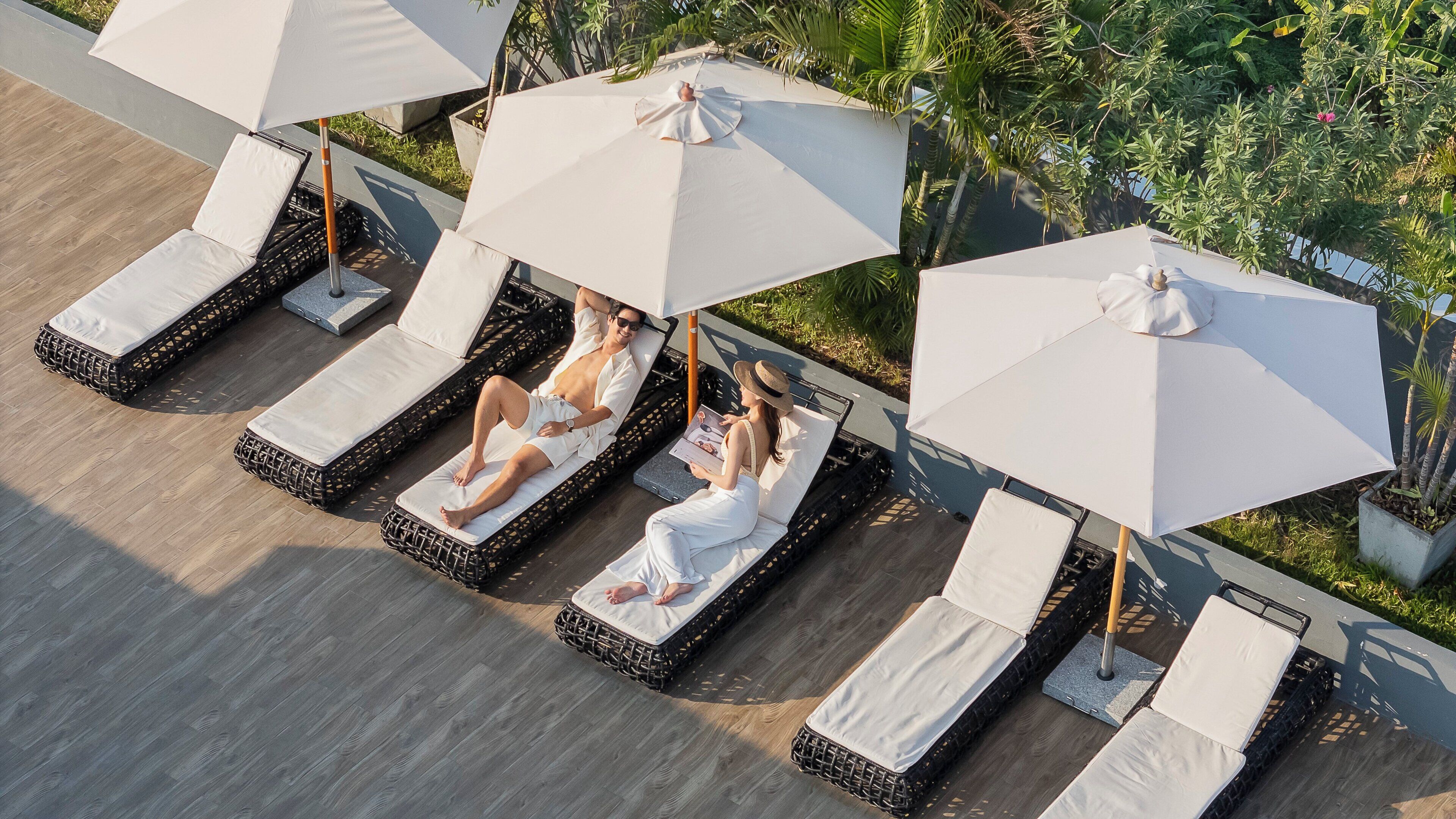 Outdoor pool, pool umbrellas, pool loungers