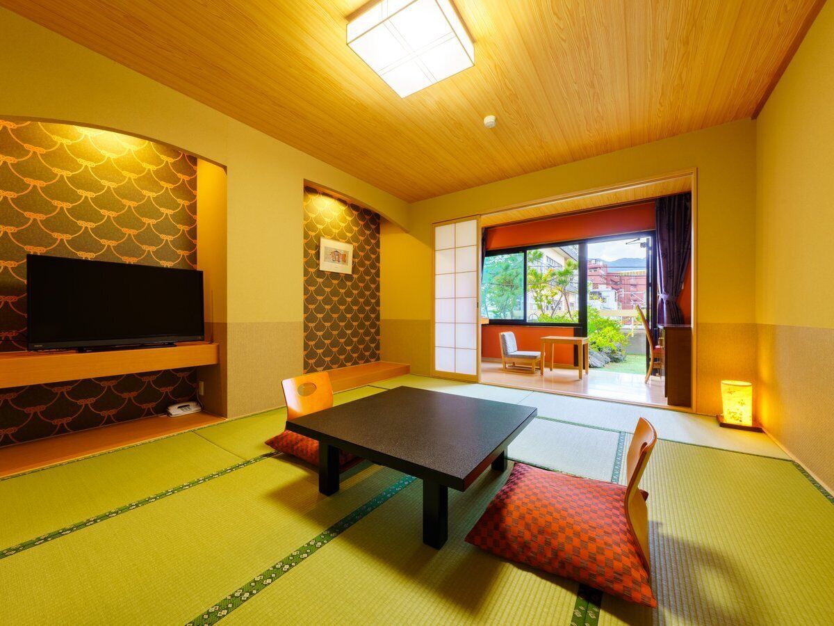 Japanilaistyylinen huone, tupakointi kielletty, kaupunkinäköala (No Bath) | Tallelokero huoneessa, ilmainen Wi-Fi