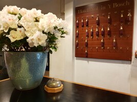 Mostrador para check-in y check-out