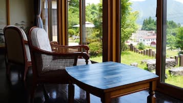 Japanese Room, 39 square meters | Down duvets, free WiFi, bed sheets