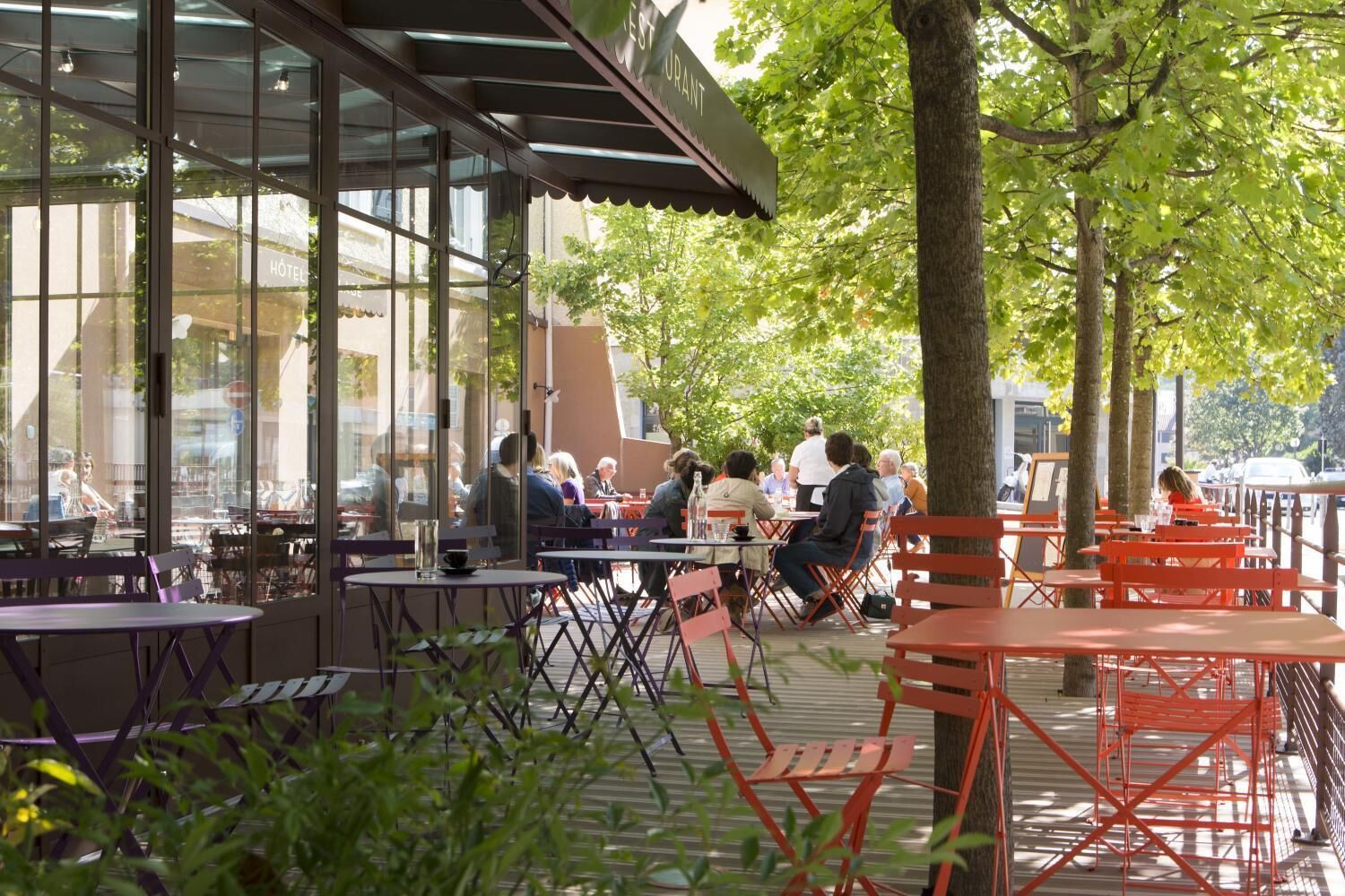 breakfast, lunch, dinner served; french cuisine, al fresco dining